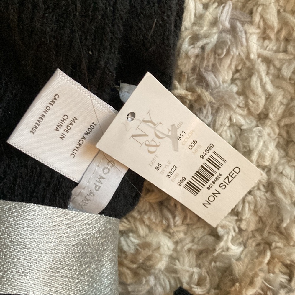 New York & Co scarf, and gloves set Black
